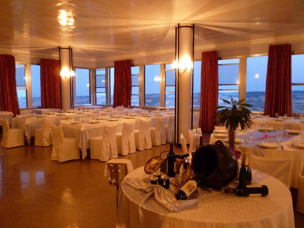 Hotel Astoria Fermo Exteriör bild